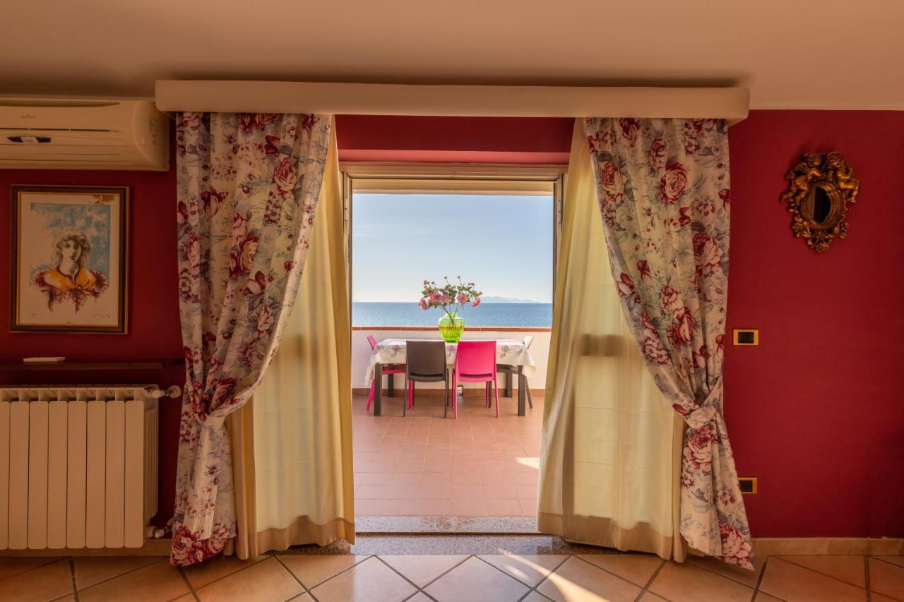 Vacanze Al Mare Patrizia'S Sweet Home Terme Vigliatore Eksteriør bilde