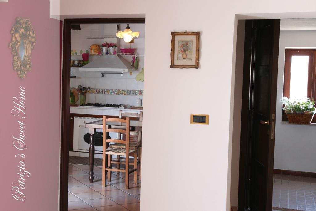 Vacanze Al Mare Patrizia'S Sweet Home Terme Vigliatore Rom bilde