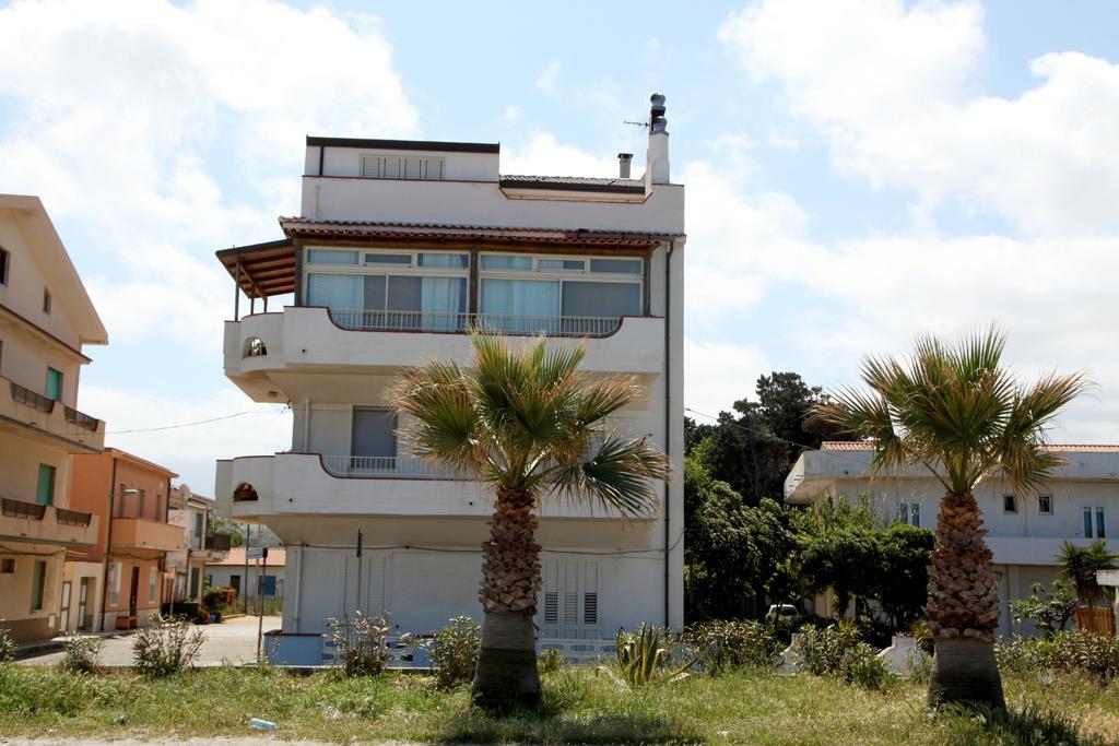 Vacanze Al Mare Patrizia'S Sweet Home Terme Vigliatore Rom bilde